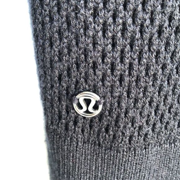 lululemon long sleeve top - Picture 5 of 7